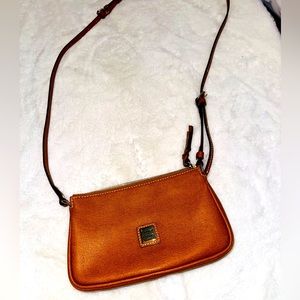 Dooney & Bourke crossbody bag